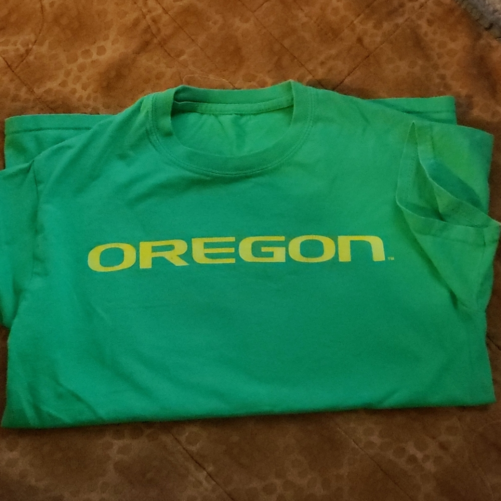 Oregon Tee - Picture 2 of 3